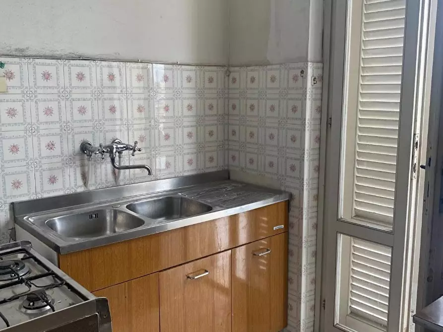 Immagine 5 di Mansarda in vendita  a Viareggio