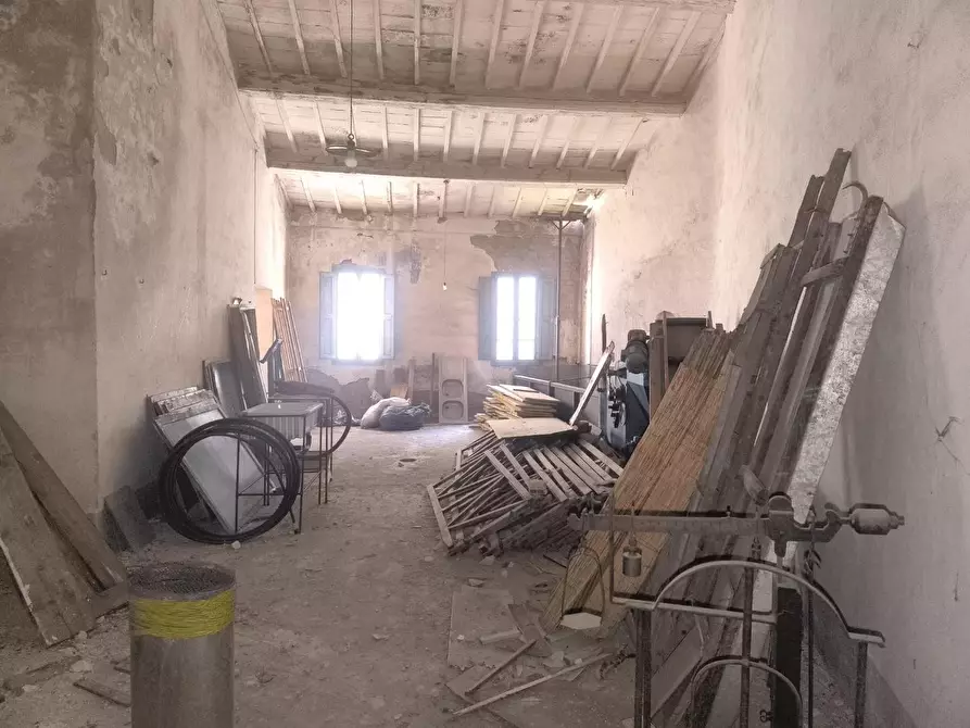 Immagine 8 di Appartamento in vendita  a Montalcino