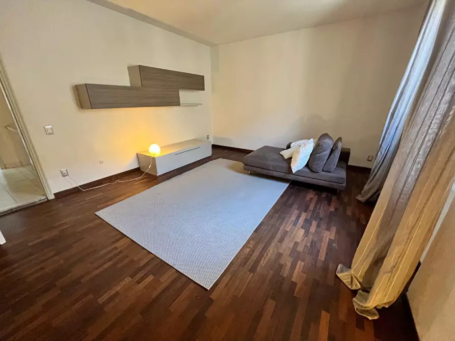 Immagine 35 di Terratetto in vendita  a Capraia E Limite