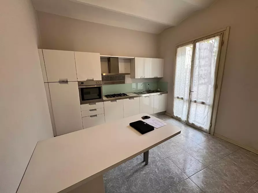 Immagine 4 di Terratetto in vendita  a Capraia E Limite