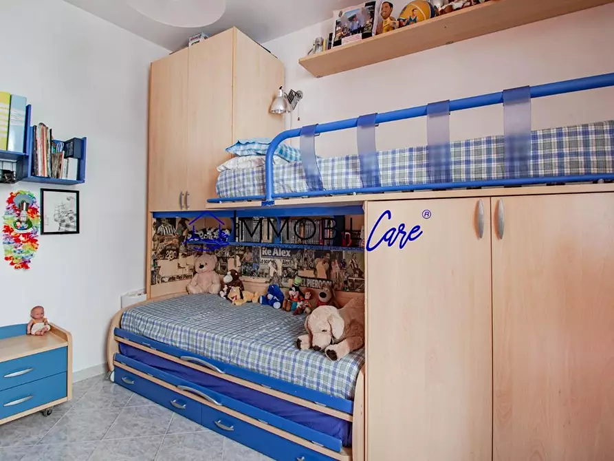 Immagine 13 di Appartamento in vendita  a Livorno