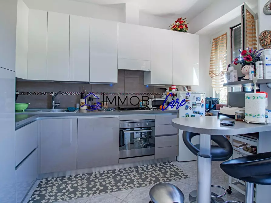 Immagine 7 di Appartamento in vendita  a Livorno