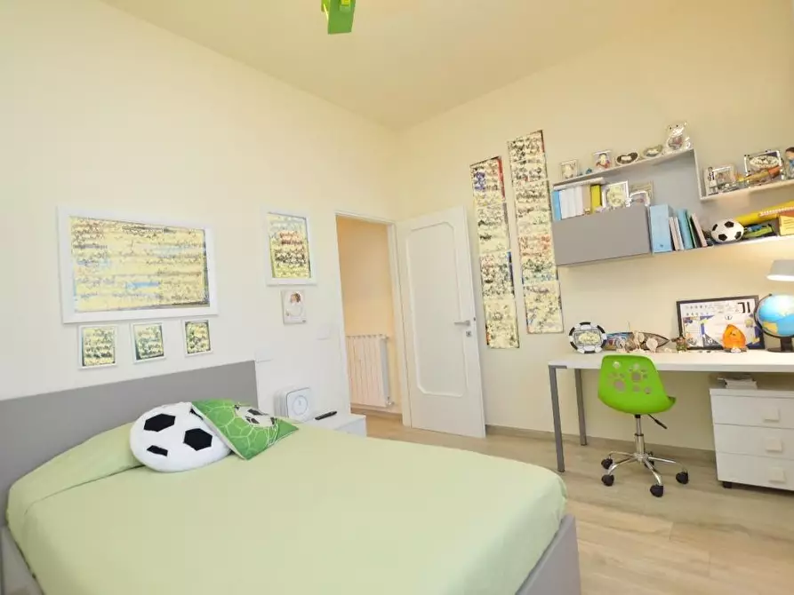 Immagine 16 di Villa in vendita  a Capannori