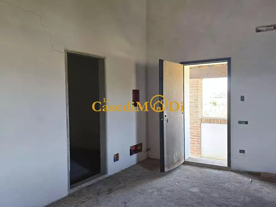 Immagine 14 di Casa colonica in vendita  a Crespina Lorenzana