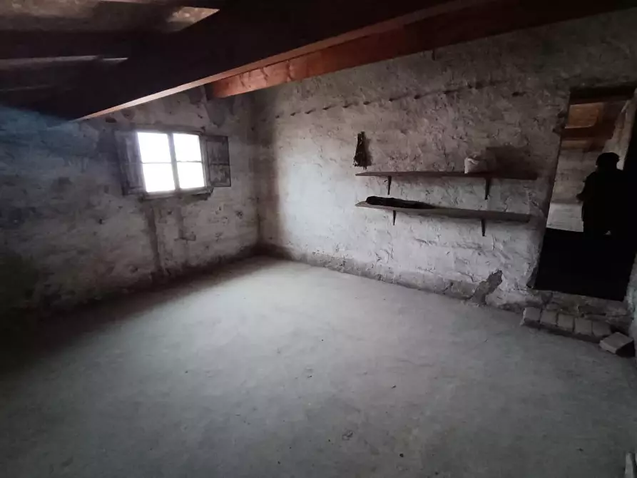 Immagine 10 di Appartamento in vendita  a Cascina