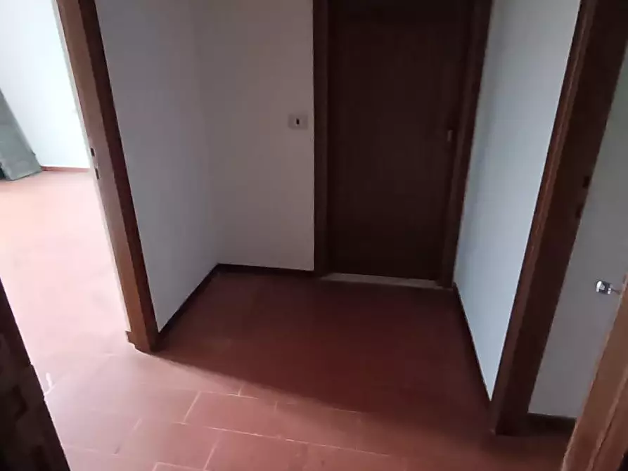 Immagine 8 di Appartamento in vendita  a Cascina