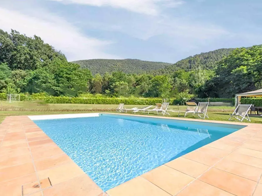 Immagine 24 di Villa in vendita  a Lucca