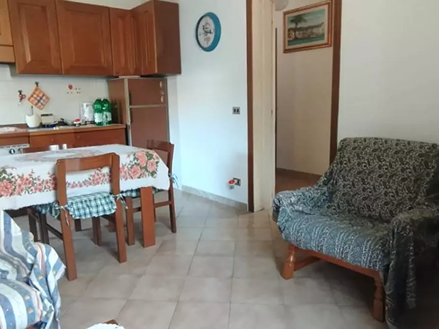 Immagine 2 di Appartamento in affitto  a Massa