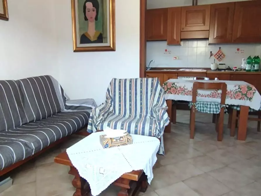 Immagine 3 di Appartamento in affitto  a Massa