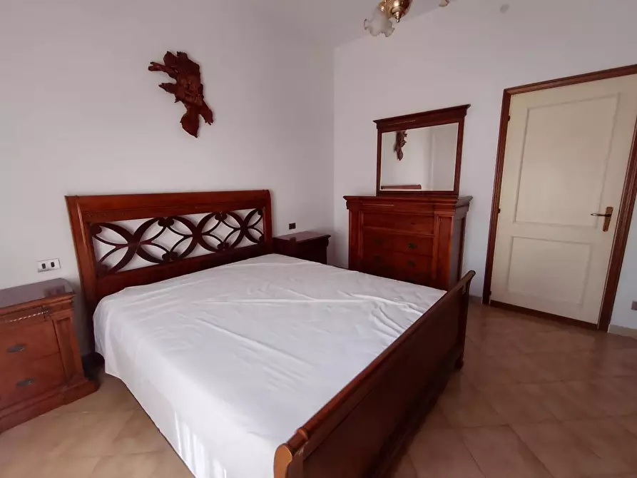 Immagine 16 di Appartamento in affitto  a Massa