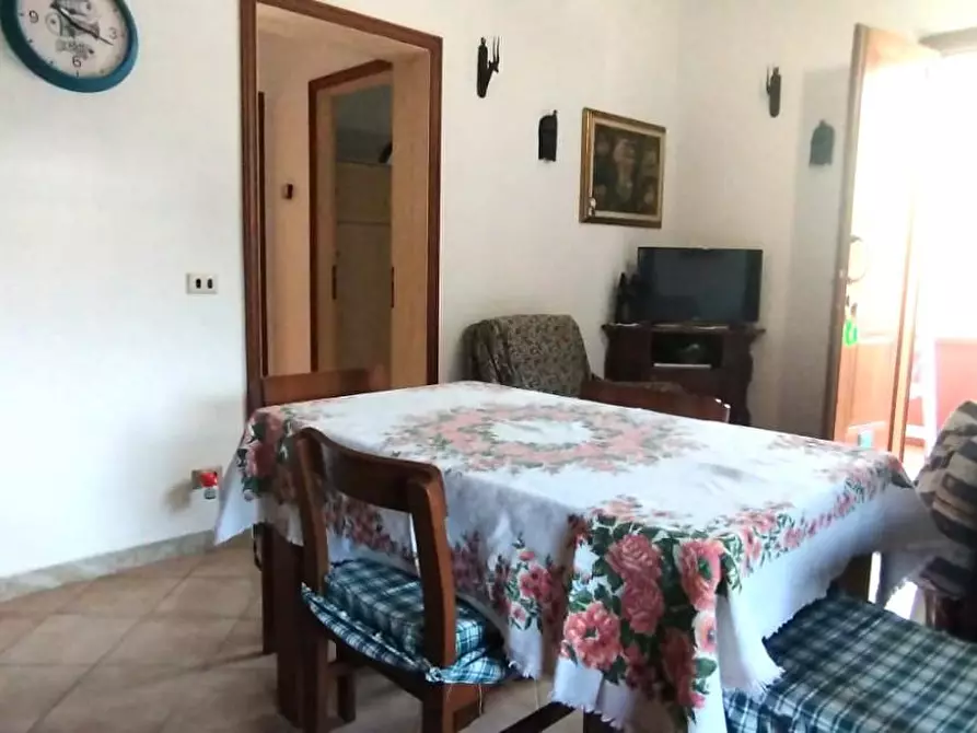 Immagine 4 di Appartamento in affitto  a Massa