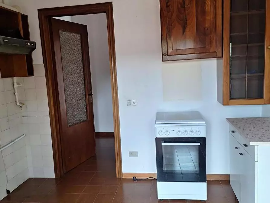 Immagine 6 di Appartamento in vendita  a Crespina Lorenzana