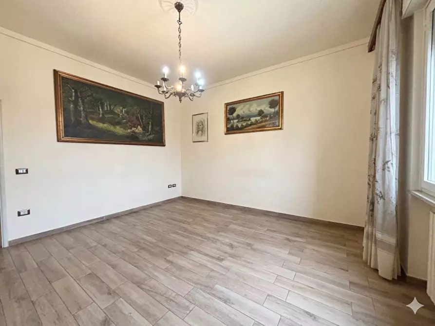 Immagine 2 di Appartamento in vendita  a Empoli