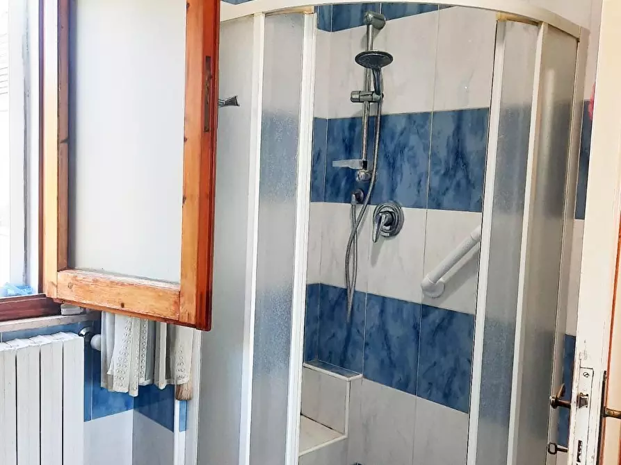 Immagine 19 di Appartamento in vendita  a Empoli