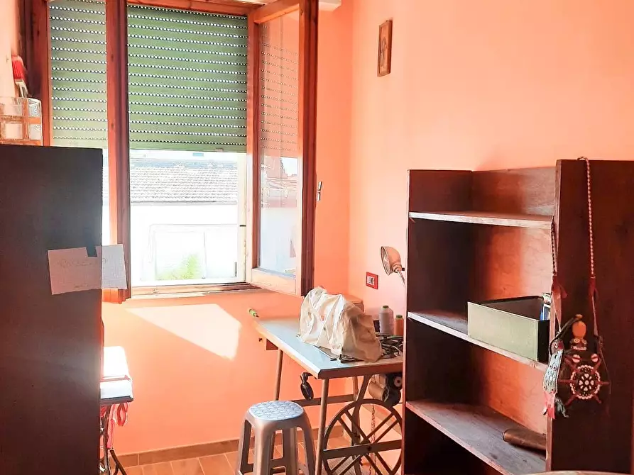 Immagine 10 di Appartamento in vendita  a Empoli