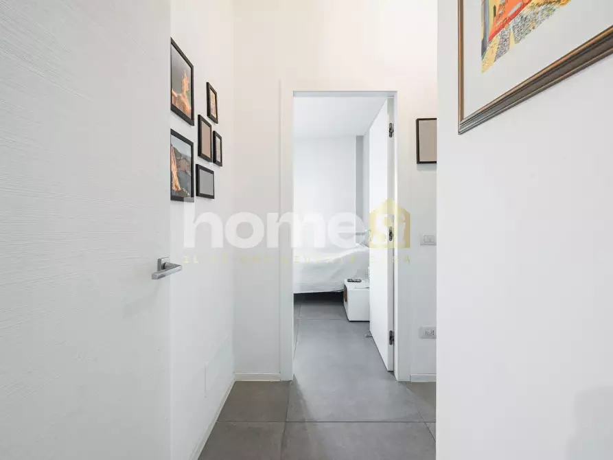 Immagine 11 di Appartamento in vendita  a Modena