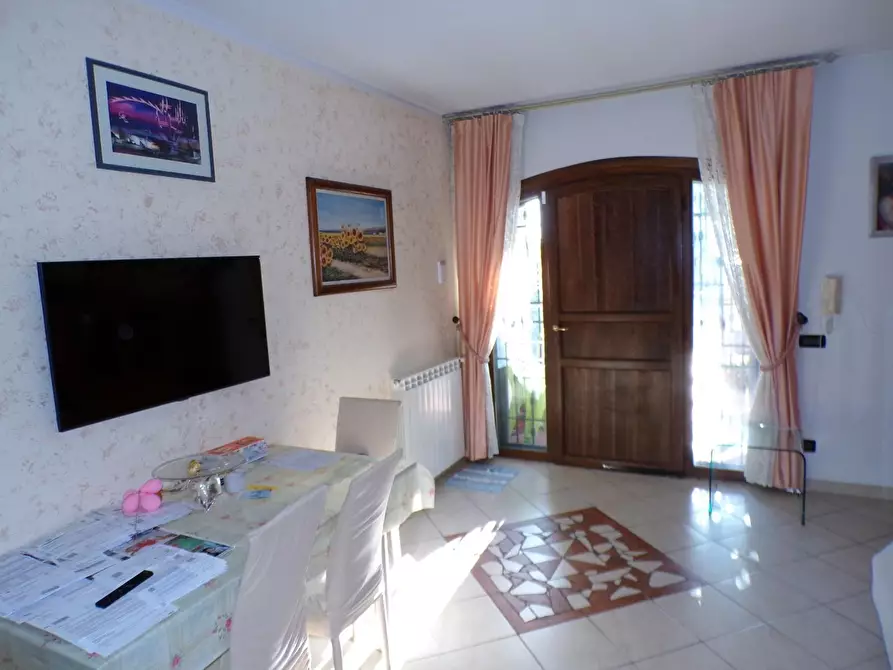 Immagine 27 di Casa bifamiliare in vendita  a Cascina