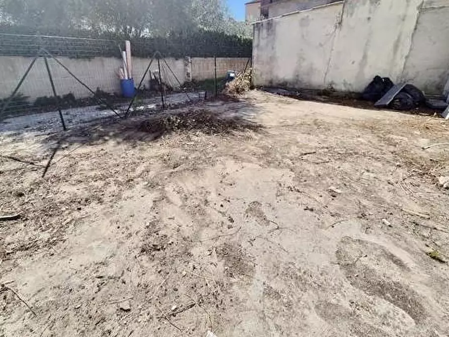 Immagine 9 di Villa in vendita  a Pisa