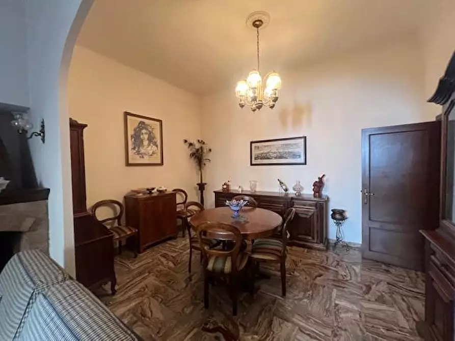 Immagine 3 di Appartamento in affitto  a Siena