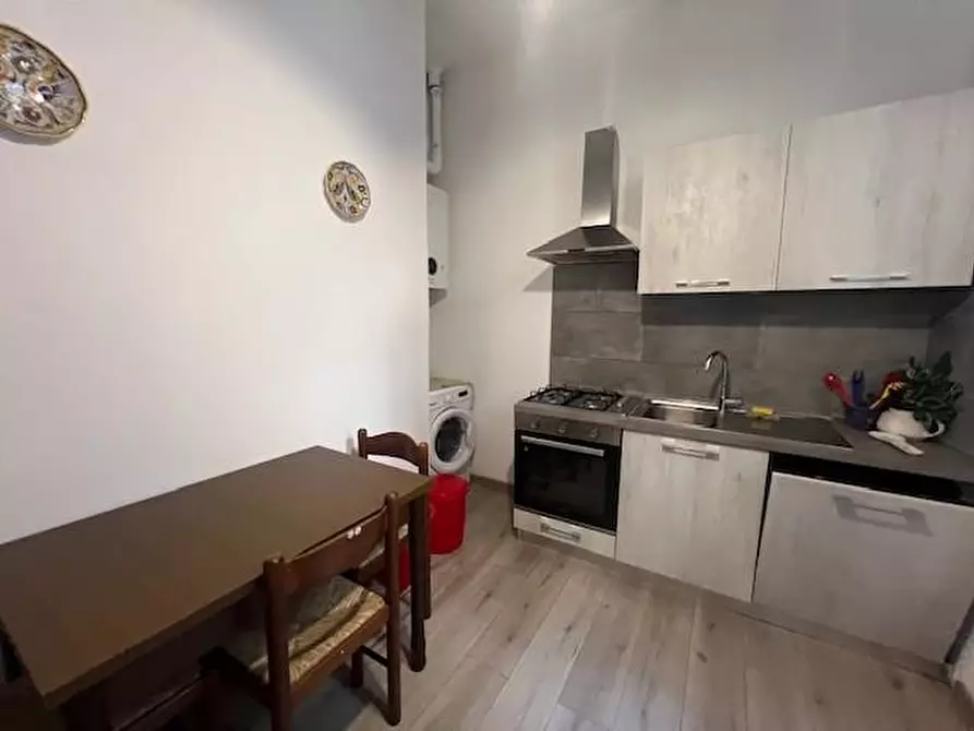 Immagine 8 di Appartamento in affitto  a Siena