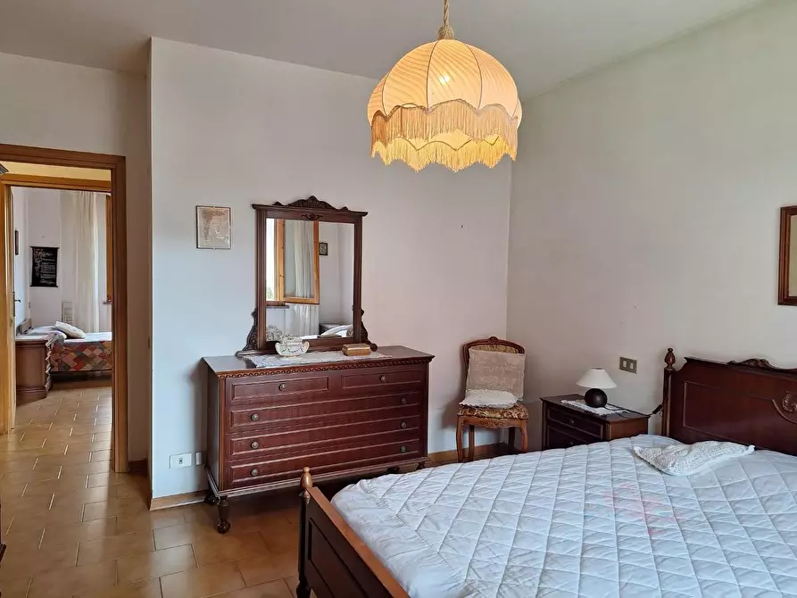 Immagine 11 di Appartamento in vendita  a Collesalvetti