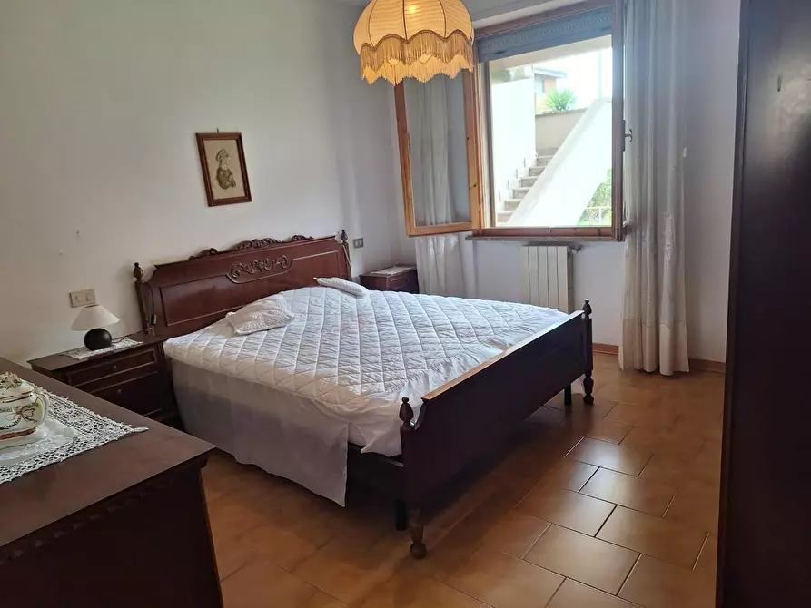 Immagine 10 di Appartamento in vendita  a Collesalvetti