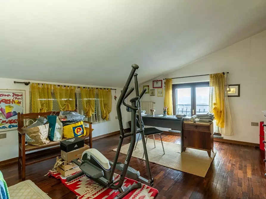 Immagine 38 di Villa in vendita  a Casciana Terme Lari