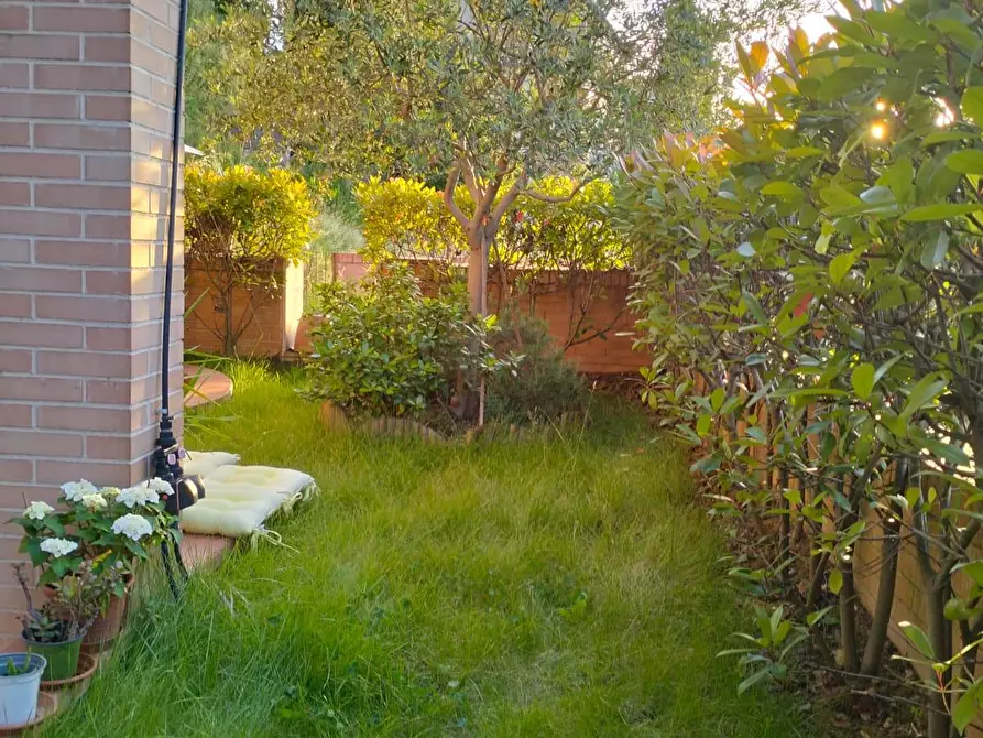 Immagine 19 di Appartamento in vendita  a Siena