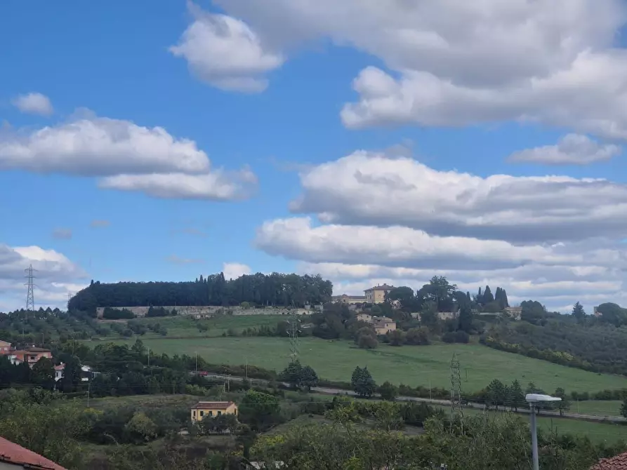 Immagine 29 di Appartamento in vendita  a Siena