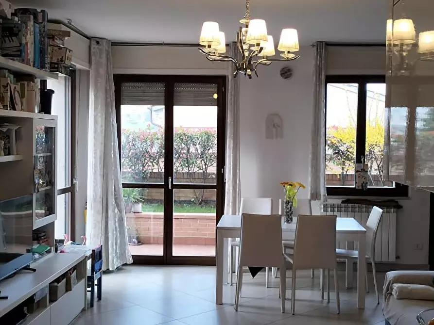 Immagine 1 di Appartamento in vendita  a Siena