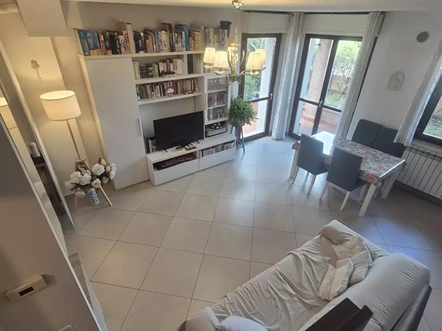 Immagine 18 di Appartamento in vendita  a Siena