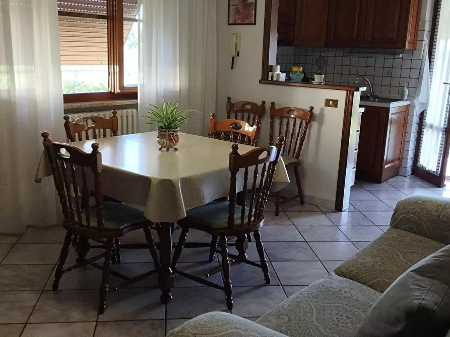 Immagine 10 di Villa in vendita  a San Giuliano Terme