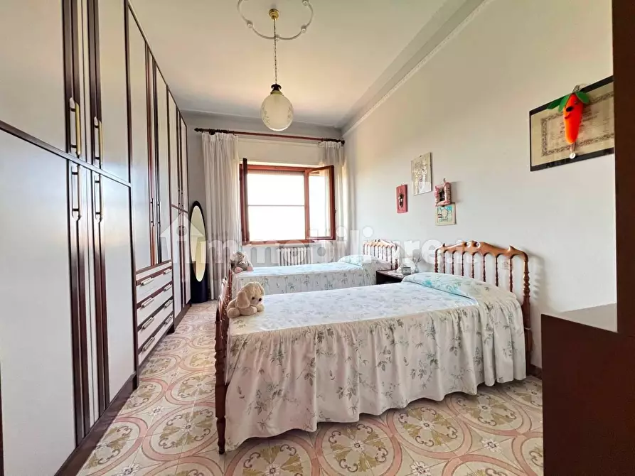 Immagine 14 di Villa in vendita  a San Giuliano Terme