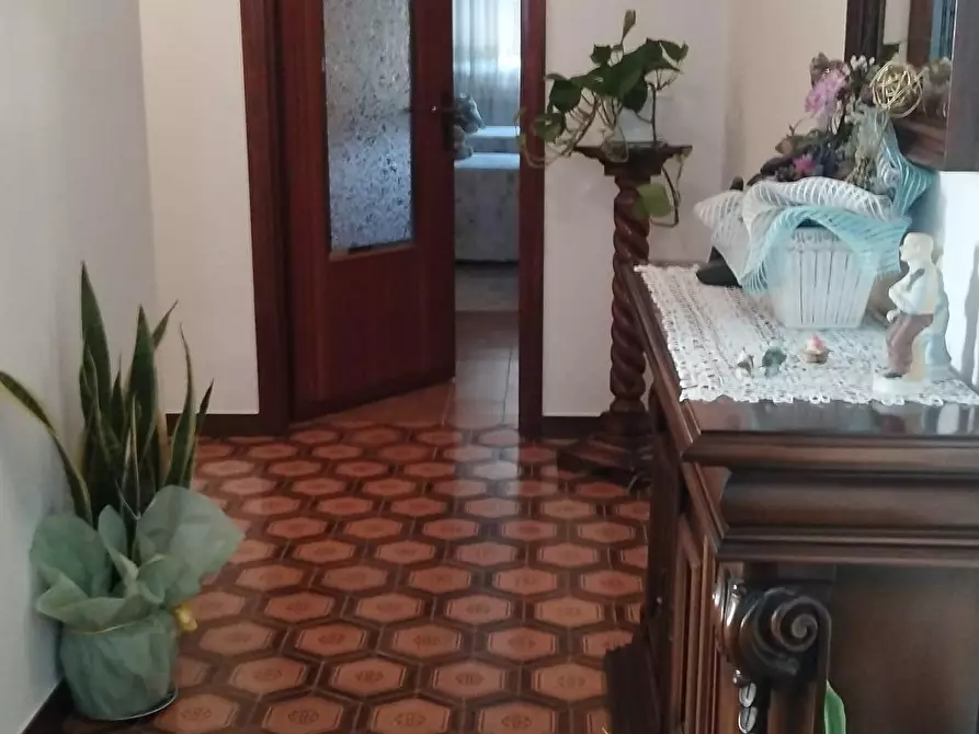 Immagine 8 di Villa in vendita  a San Giuliano Terme