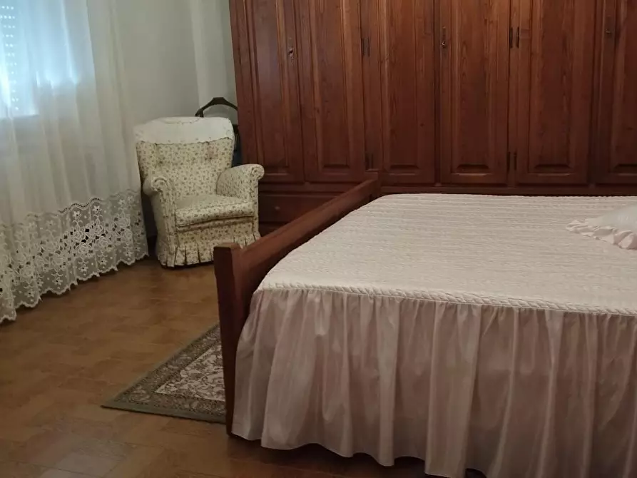 Immagine 9 di Villa in vendita  a San Giuliano Terme