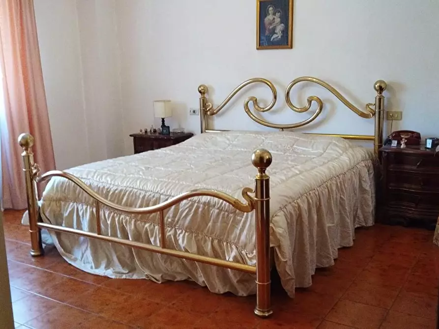 Immagine 4 di Appartamento in vendita  a Pisa