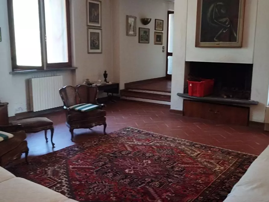 Immagine 3 di Villa in vendita  a Vicopisano