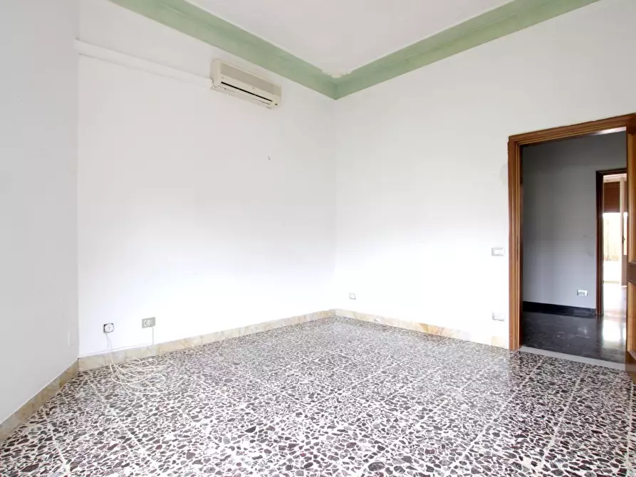 Immagine 9 di Appartamento in vendita  a Poggibonsi