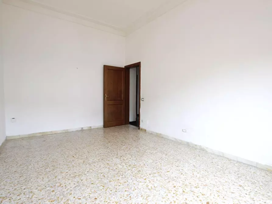 Immagine 18 di Appartamento in vendita  a Poggibonsi