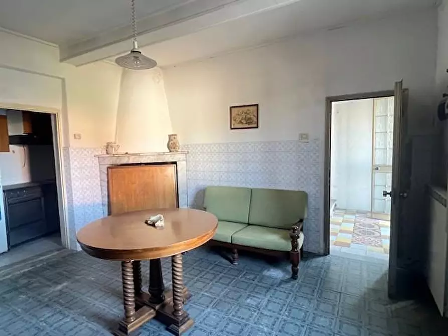 Immagine 2 di Terratetto in vendita  a Massa