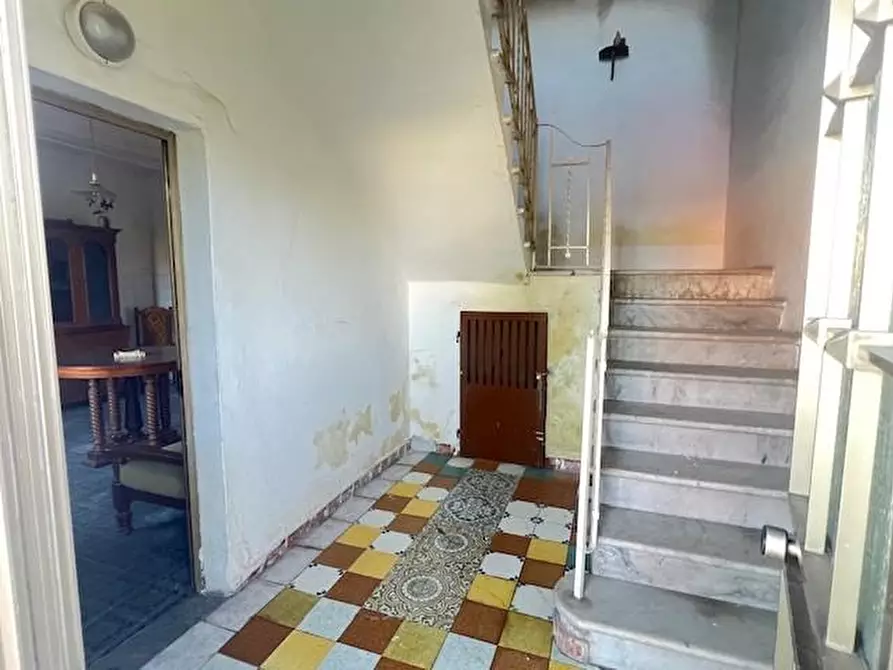 Immagine 11 di Terratetto in vendita  a Massa