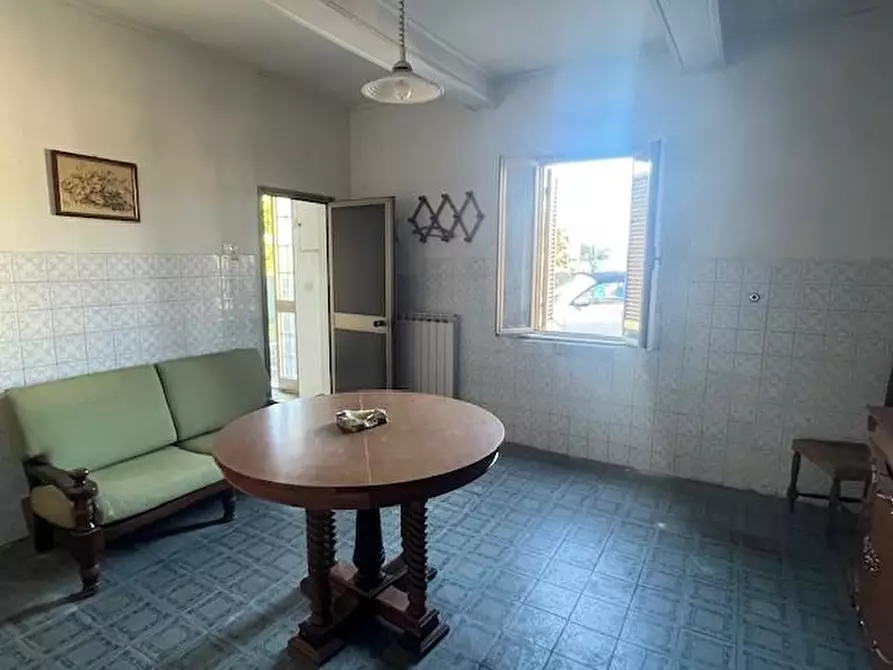 Immagine 4 di Terratetto in vendita  a Massa