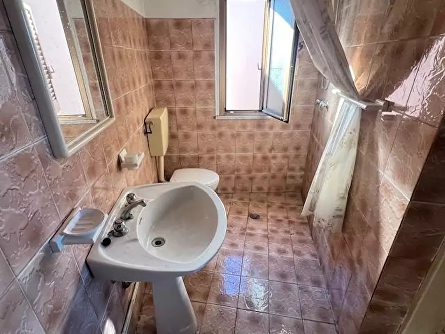 Immagine 20 di Terratetto in vendita  a Massa