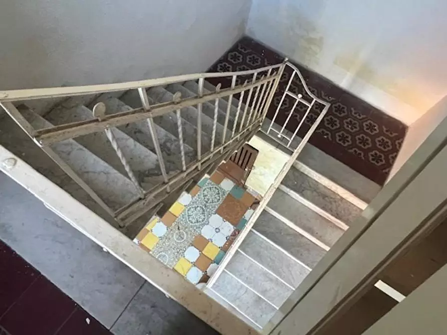 Immagine 13 di Terratetto in vendita  a Massa