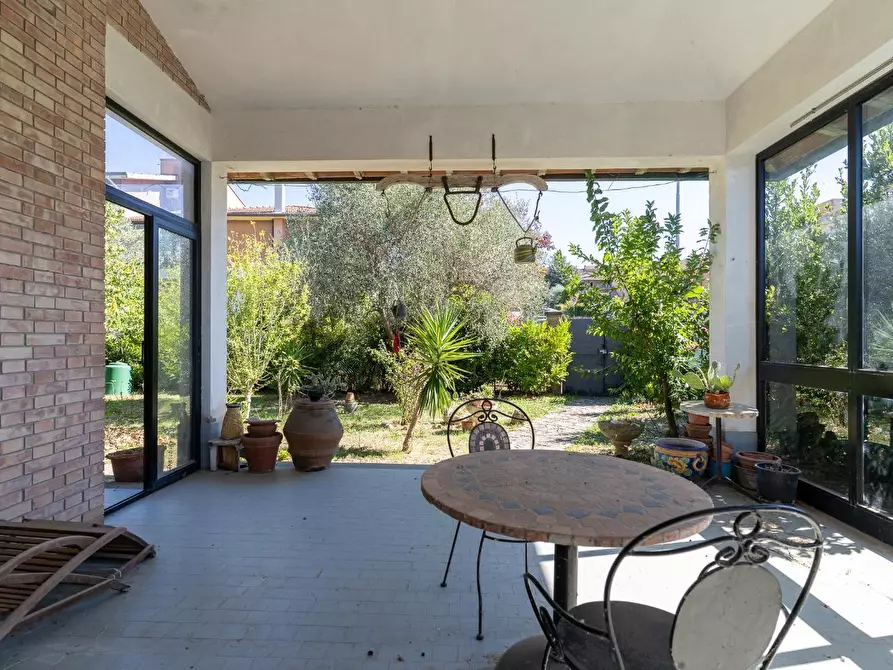 Immagine 5 di Villa in vendita  a Montaione