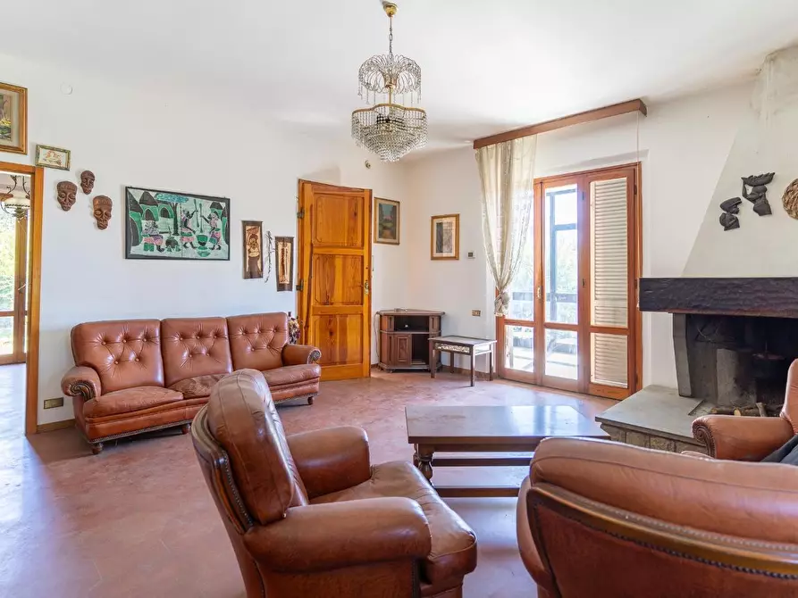 Immagine 22 di Villa in vendita  a Montaione