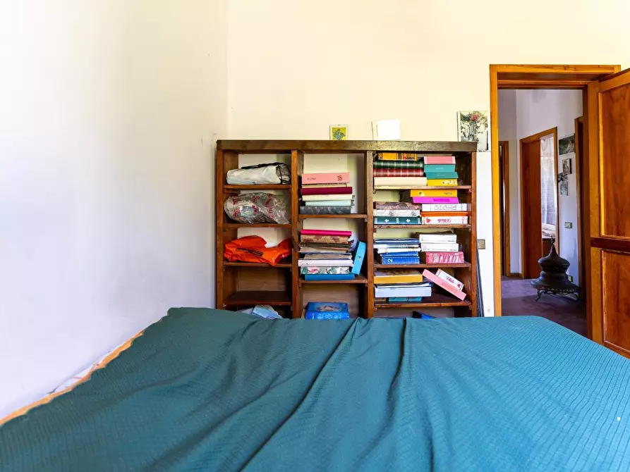 Immagine 34 di Villa in vendita  a Montaione