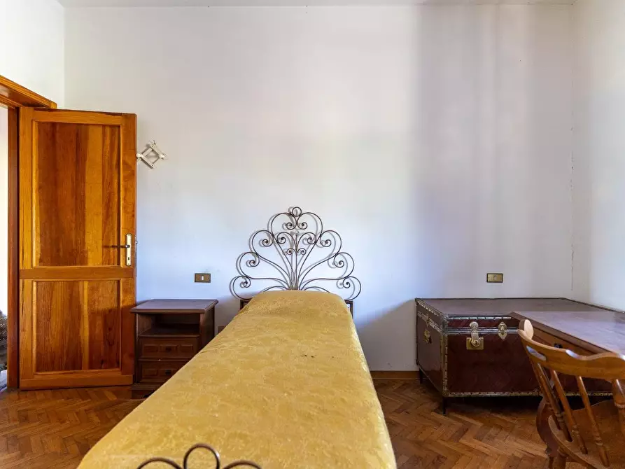 Immagine 38 di Villa in vendita  a Montaione