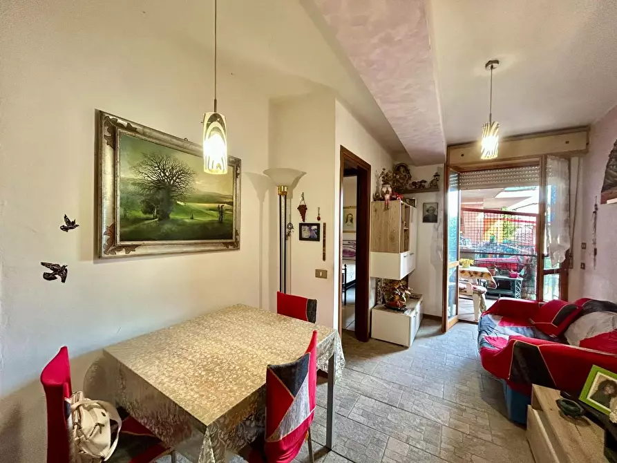 Immagine 1 di Appartamento in vendita  a Siena