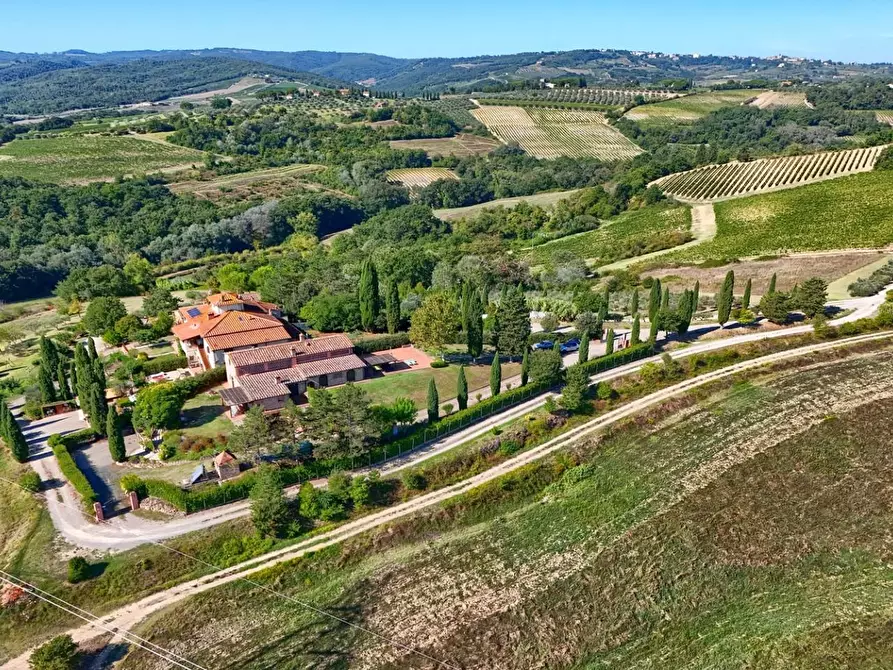 Immagine 29 di Casa colonica in vendita  a Gambassi Terme